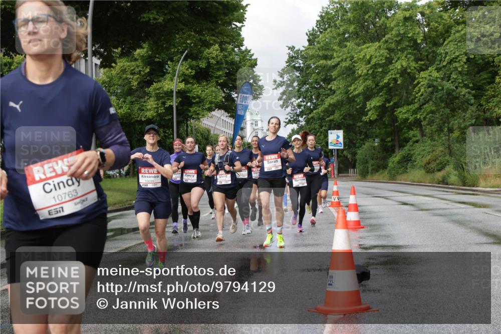 14.06.2026 - REWE Women's Run Jannik Wohlers http://msf.ph/oto/9794129 14.06.2026 09:08:12 Laufen 10763, 57, 00, 10039, 222 meine-sportfotos.de