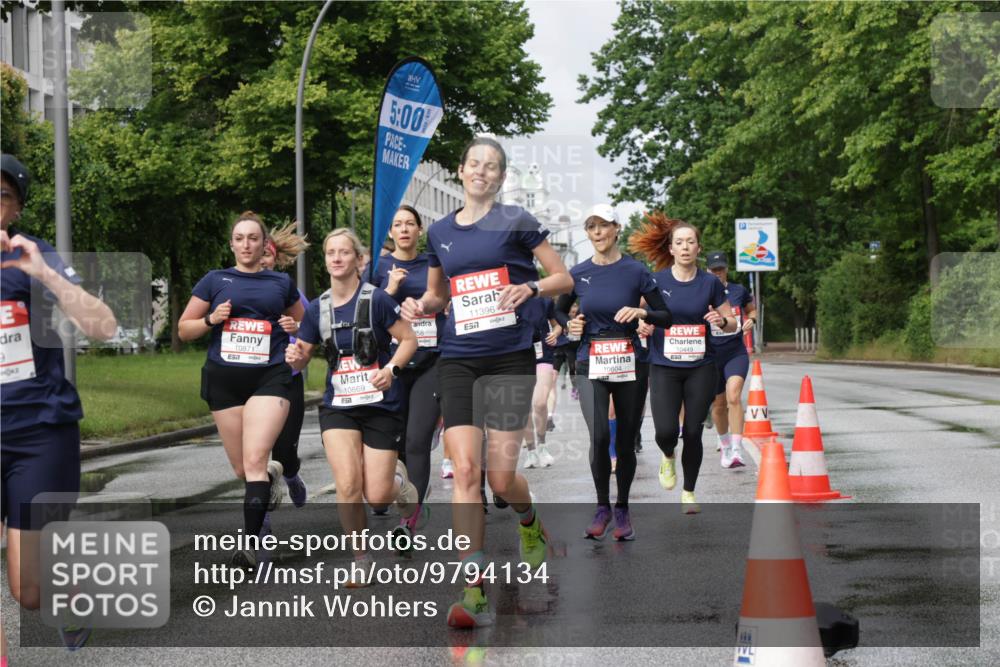 14.06.2026 - REWE Women's Run Jannik Wohlers http://msf.ph/oto/9794134 14.06.2026 09:08:13 Laufen 9, 5, 00, 10871, 10869, 958, 113964, 57, 10604, 10449 meine-sportfotos.de