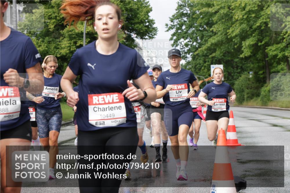 14.06.2026 - REWE Women's Run Jannik Wohlers http://msf.ph/oto/9794210 14.06.2026 09:08:16 Laufen 388, 10885, 7, 10449, 7, 11014, 31287, 10666, 1207, 7 meine-sportfotos.de
