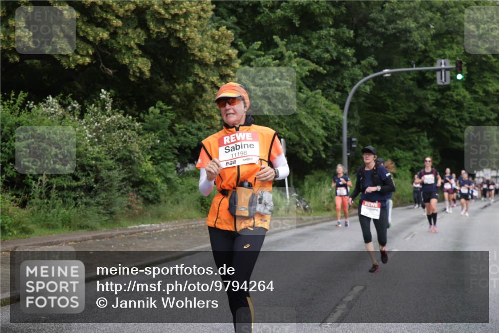 14.06.2026 - REWE Women's Run Jannik Wohlers http://msf.ph/oto/9794264 14.06.2026 09:54:29 Laufen 11198, 7 meine-sportfotos.de
