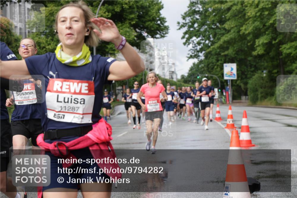 14.06.2026 - REWE Women's Run Jannik Wohlers http://msf.ph/oto/9794282 14.06.2026 09:08:20 Laufen 10168, 7, 1287 meine-sportfotos.de