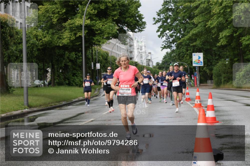 14.06.2026 - REWE Women's Run Jannik Wohlers http://msf.ph/oto/9794286 14.06.2026 09:08:21 Laufen 10914, 657 meine-sportfotos.de