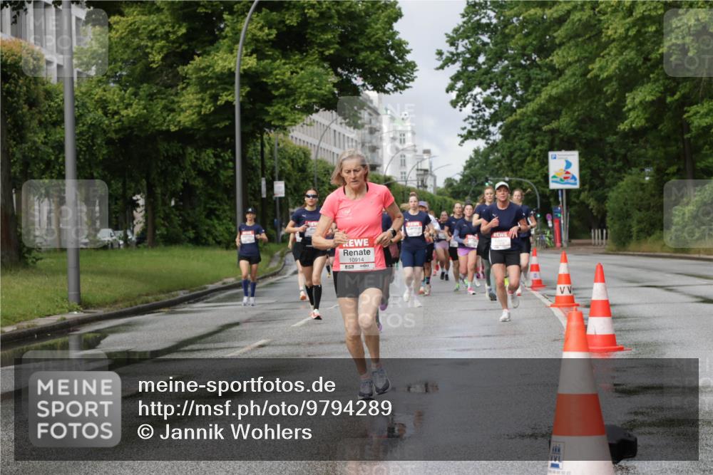 14.06.2026 - REWE Women's Run Jannik Wohlers http://msf.ph/oto/9794289 14.06.2026 09:08:21 Laufen 10914, 7 meine-sportfotos.de