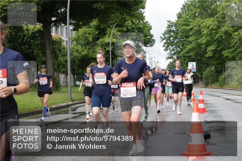 14.06.2026 - REWE Women's Run Jannik Wohlers http://msf.ph/oto/9794389 14.06.2026 09:08:26 Laufen 10115, 57, 11518, 57 meine-sportfotos.de