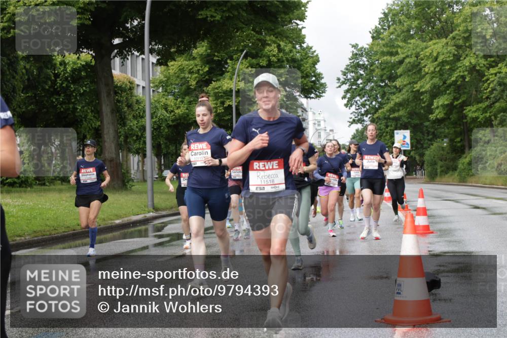 14.06.2026 - REWE Women's Run Jannik Wohlers http://msf.ph/oto/9794393 14.06.2026 09:08:27 Laufen 11245, 10115, 657, 11518, 9302, 22 meine-sportfotos.de