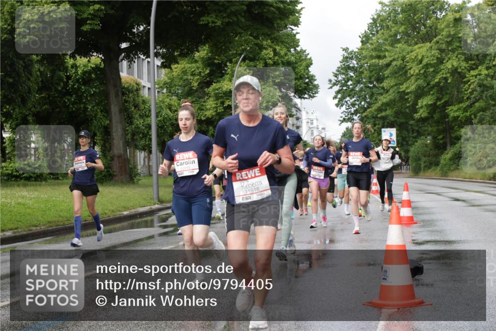 14.06.2026 - REWE Women's Run Jannik Wohlers http://msf.ph/oto/9794405 14.06.2026 09:08:27 Laufen 10115, 11518, 7 meine-sportfotos.de