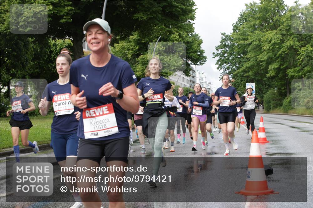14.06.2026 - REWE Women's Run Jannik Wohlers http://msf.ph/oto/9794421 14.06.2026 09:08:28 Laufen 11245, 10115, 517, 11518, 57, 10781 meine-sportfotos.de