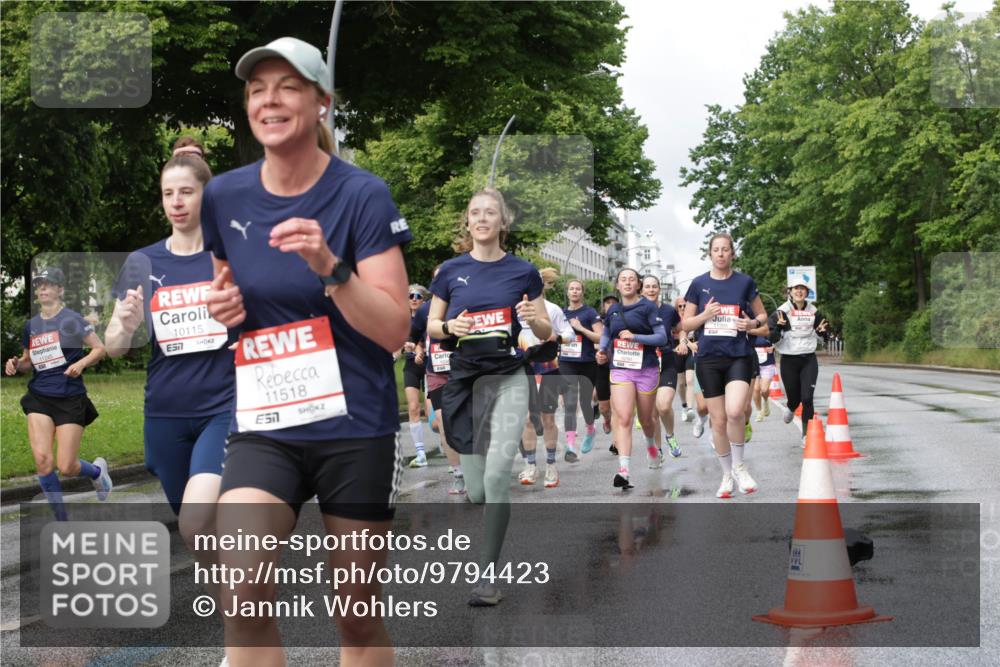 14.06.2026 - REWE Women's Run Jannik Wohlers http://msf.ph/oto/9794423 14.06.2026 09:08:28 Laufen 11245, 10115, 577, 11518, 57 meine-sportfotos.de