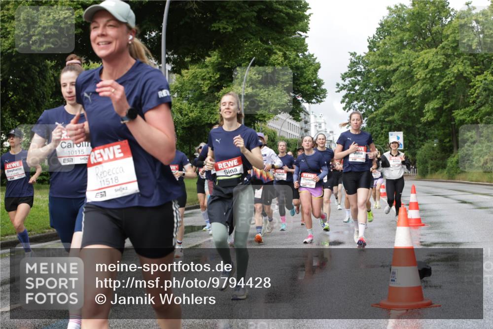 14.06.2026 - REWE Women's Run Jannik Wohlers http://msf.ph/oto/9794428 14.06.2026 09:08:28 Laufen 11245, 10115, 7, 11518 meine-sportfotos.de
