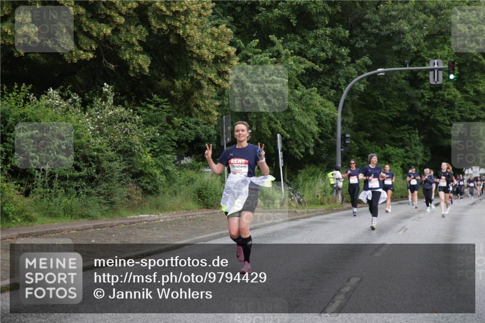 14.06.2026 - REWE Women's Run Jannik Wohlers http://msf.ph/oto/9794429 14.06.2026 09:54:43 Laufen 10405 meine-sportfotos.de