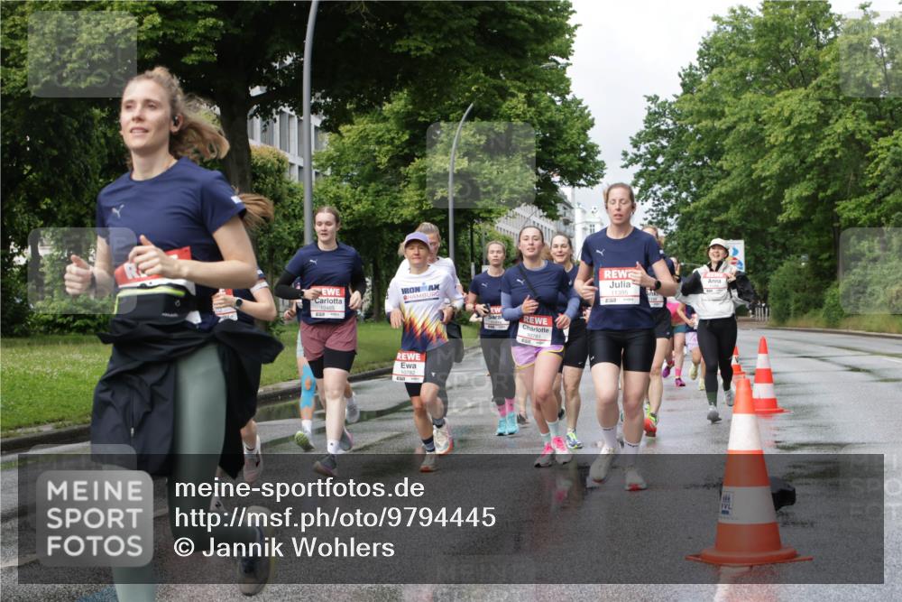 14.06.2026 - REWE Women's Run Jannik Wohlers http://msf.ph/oto/9794445 14.06.2026 09:08:29 Laufen 10465, 10781, 11395, 1184, 0222 meine-sportfotos.de