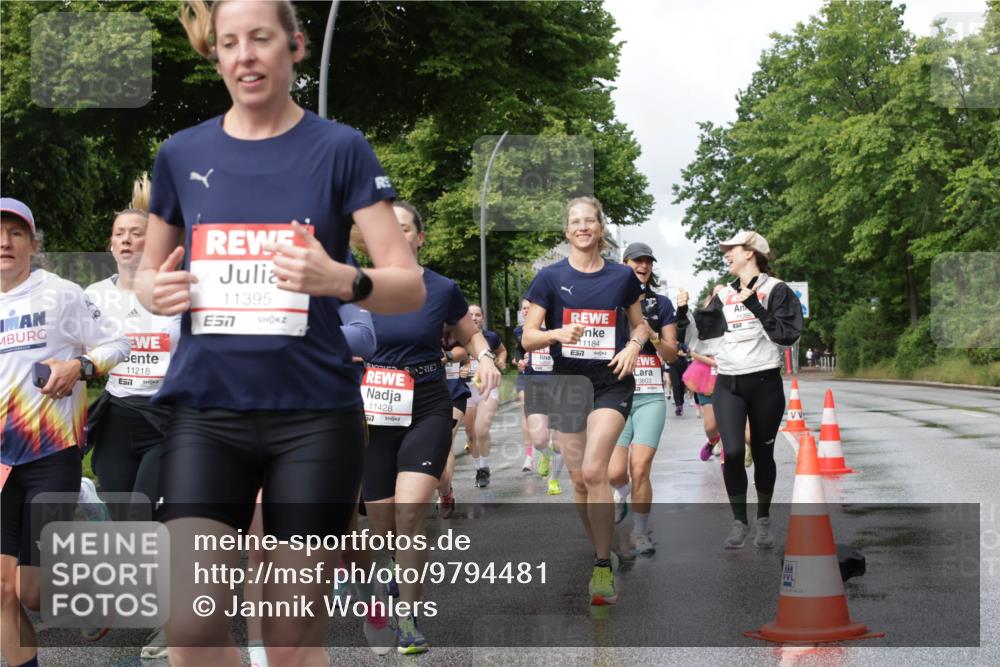 14.06.2026 - REWE Women's Run Jannik Wohlers http://msf.ph/oto/9794481 14.06.2026 09:08:31 Laufen 11218, 11395, 1184, 57, 0803, 11428, 517, 11266 meine-sportfotos.de