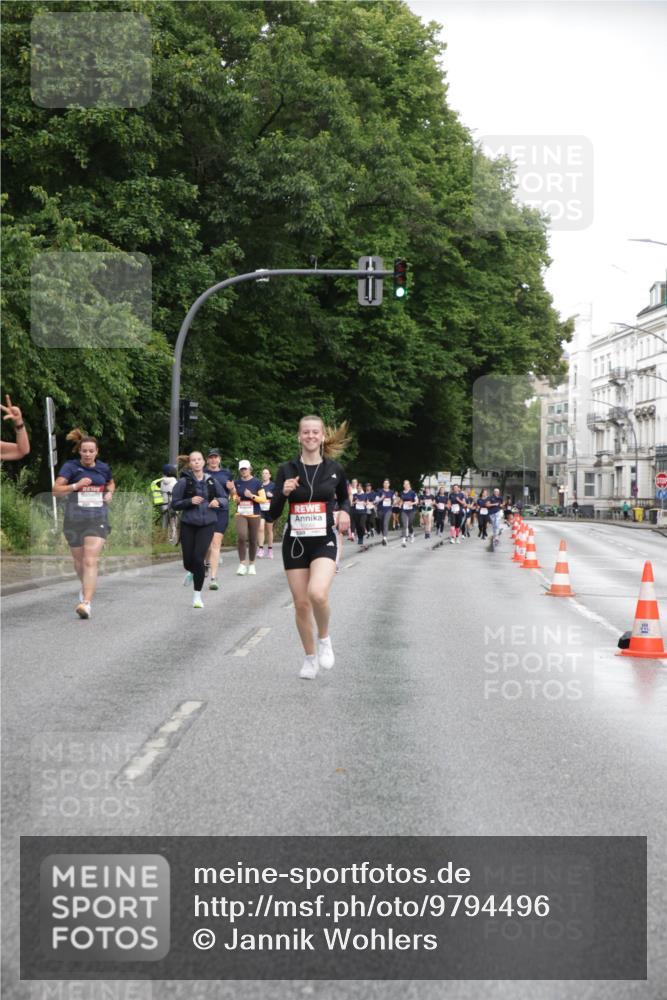 14.06.2026 - REWE Women's Run Jannik Wohlers http://msf.ph/oto/9794496 14.06.2026 09:54:48 Laufen 0 meine-sportfotos.de