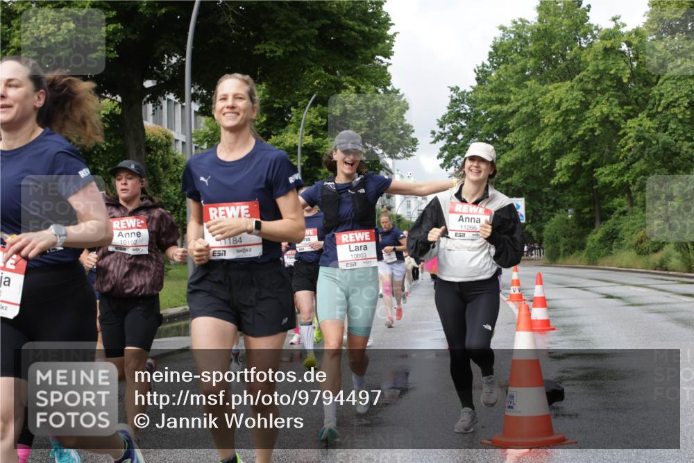14.06.2026 - REWE Women's Run Jannik Wohlers http://msf.ph/oto/9794497 14.06.2026 09:08:31 Laufen 10192, 184, 7, 10803, 7, 11266, 7, 222 meine-sportfotos.de