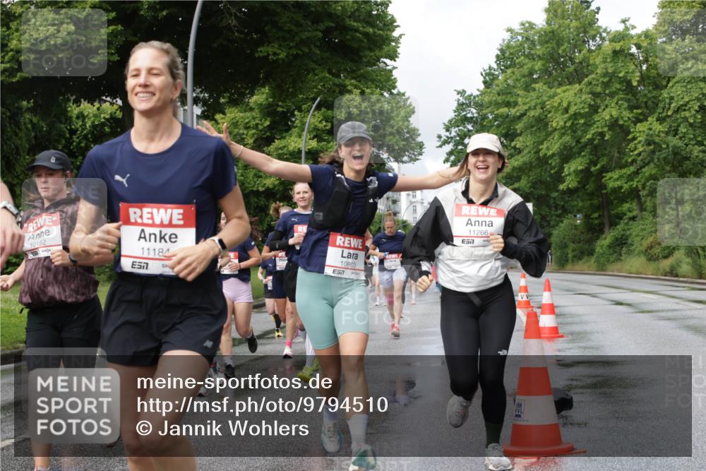 14.06.2026 - REWE Women's Run Jannik Wohlers http://msf.ph/oto/9794510 14.06.2026 09:08:32 Laufen 10192, 11184, 10803, 7, 11266, 57 meine-sportfotos.de