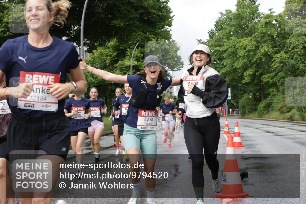 14.06.2026 - REWE Women's Run Jannik Wohlers http://msf.ph/oto/9794520 14.06.2026 09:08:32 Laufen 92, 11184, 7, 10422, 10803, 7, 57, 93, 02, 22 meine-sportfotos.de