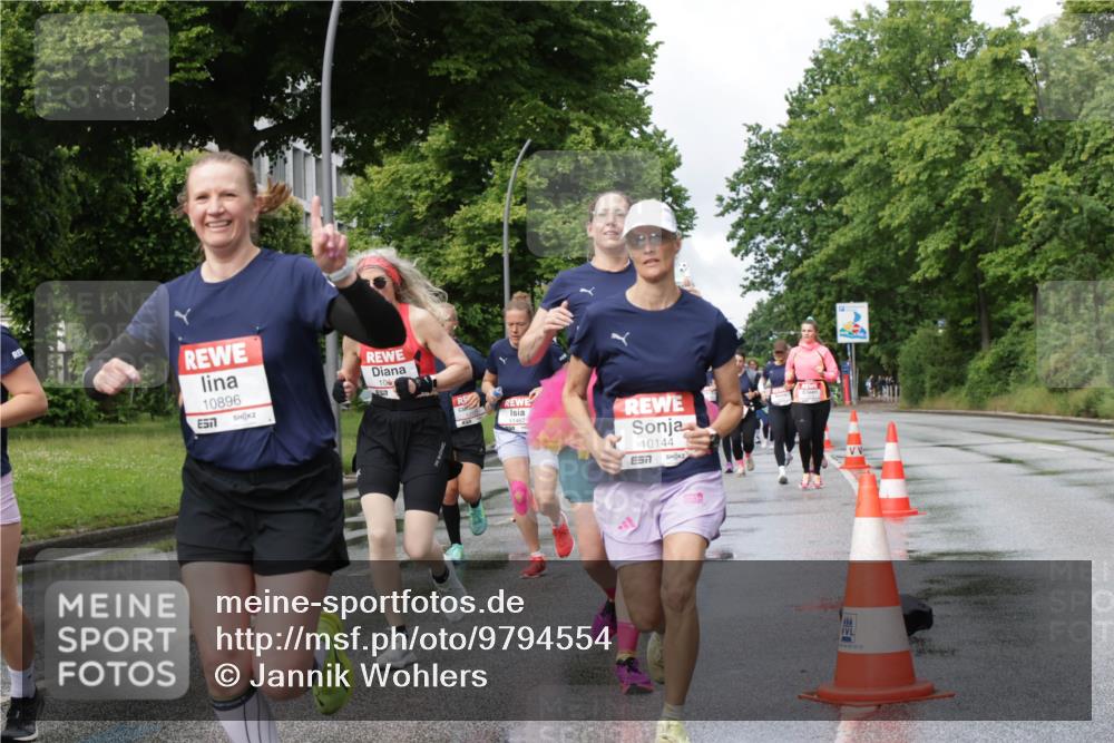 14.06.2026 - REWE Women's Run Jannik Wohlers http://msf.ph/oto/9794554 14.06.2026 09:08:34 Laufen 10896, 7, 10, 7, 11467, 10144, 57, 90, 02, 22 meine-sportfotos.de