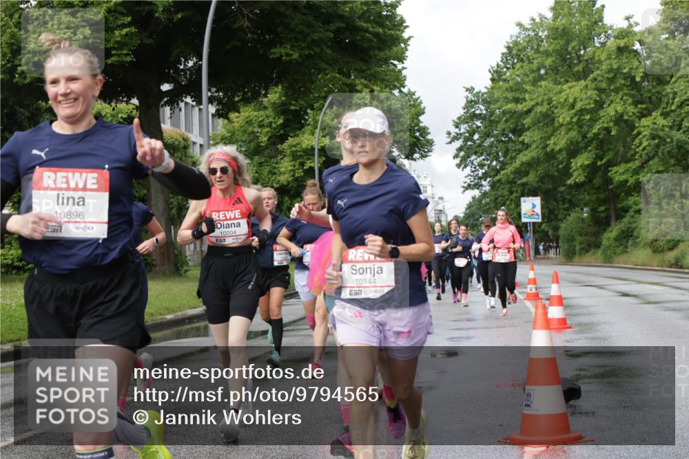 14.06.2026 - REWE Women's Run Jannik Wohlers http://msf.ph/oto/9794565 14.06.2026 09:08:34 Laufen 10896, 10204, 7, 10144, 7, 302, 22 meine-sportfotos.de
