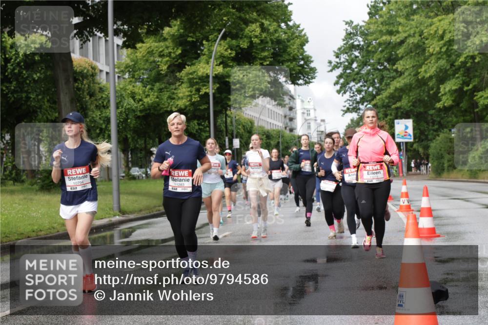 14.06.2026 - REWE Women's Run Jannik Wohlers http://msf.ph/oto/9794586 14.06.2026 09:08:37 Laufen 10794, 57, 11283, 11273, 6, 93, 02, 22 meine-sportfotos.de