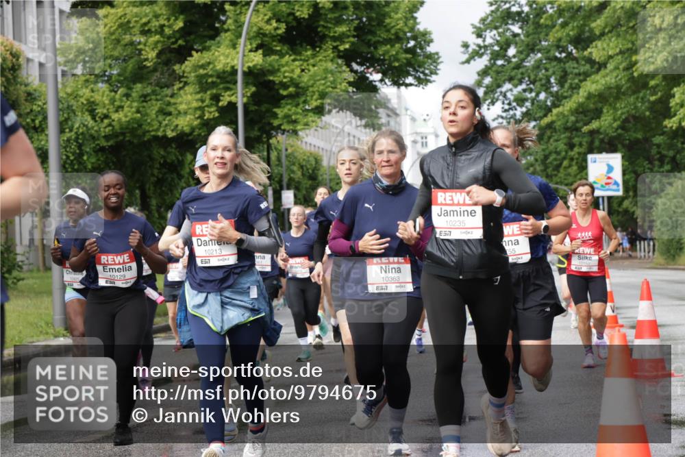 14.06.2026 - REWE Women's Run Jannik Wohlers http://msf.ph/oto/9794675 14.06.2026 09:08:44 Laufen 10925, 10129, 10213, 57, 261, 10363, 7, 10235, 7, 1, 55, 10150 meine-sportfotos.de