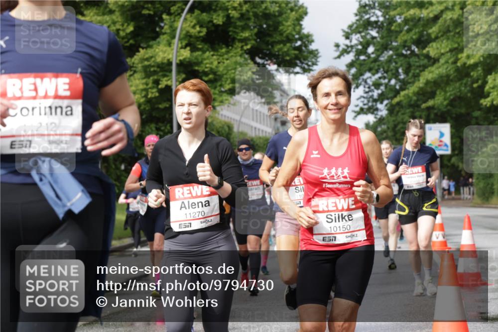 14.06.2026 - REWE Women's Run Jannik Wohlers http://msf.ph/oto/9794730 14.06.2026 09:08:48 Laufen 1, 212, 11270, 110, 10150, 7 meine-sportfotos.de