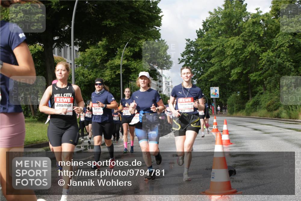 14.06.2026 - REWE Women's Run Jannik Wohlers http://msf.ph/oto/9794781 14.06.2026 09:08:50 Laufen 11228, 10810 meine-sportfotos.de