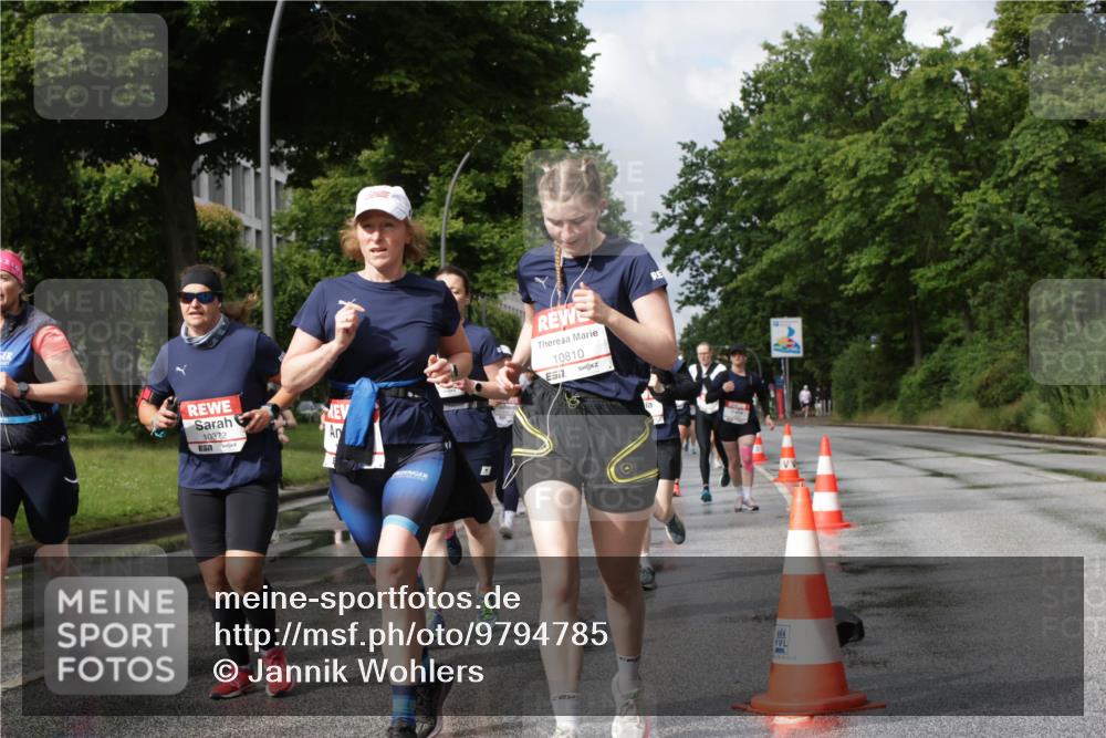 14.06.2026 - REWE Women's Run Jannik Wohlers http://msf.ph/oto/9794785 14.06.2026 09:08:51 Laufen 10372, 10810 meine-sportfotos.de