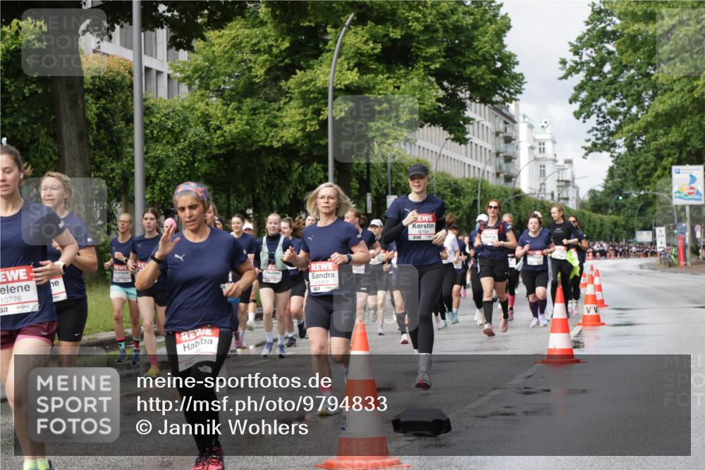 14.06.2026 - REWE Women's Run Jannik Wohlers http://msf.ph/oto/9794833 14.06.2026 09:09:05 Laufen 10776, 517, 11354, 11313, 7, 10156 meine-sportfotos.de