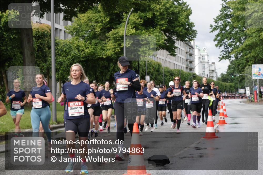 14.06.2026 - REWE Women's Run Jannik Wohlers http://msf.ph/oto/9794863 14.06.2026 09:09:06 Laufen 11319, 11313, 657, 10156, 57 meine-sportfotos.de
