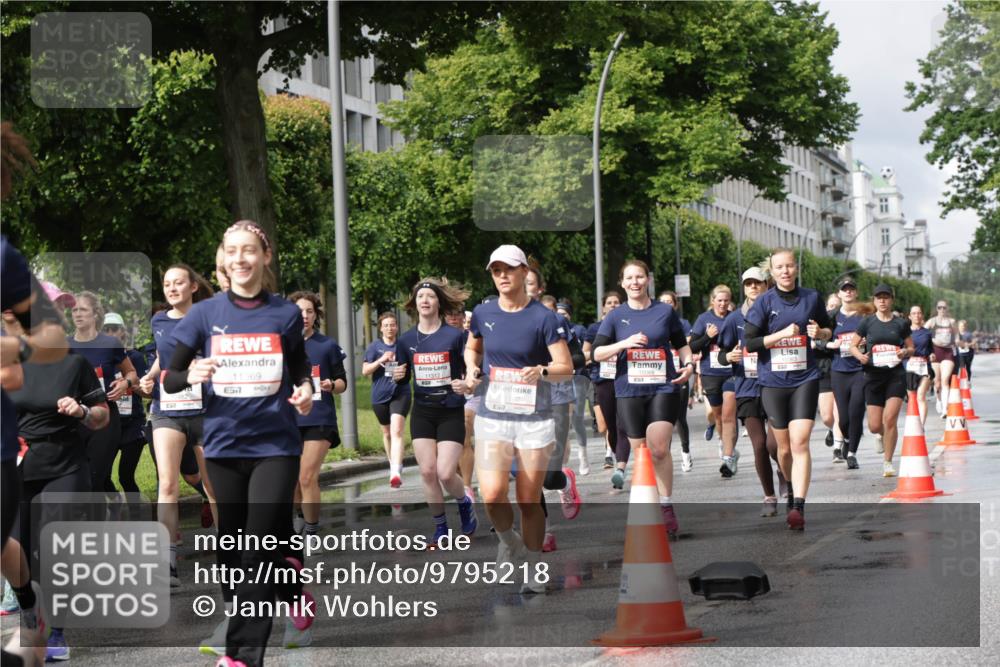 14.06.2026 - REWE Women's Run Jannik Wohlers http://msf.ph/oto/9795218 14.06.2026 09:09:24 Laufen 11369, 57, 201, 11312, 1167 meine-sportfotos.de