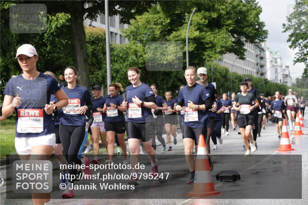 14.06.2026 - REWE Women's Run Jannik Wohlers http://msf.ph/oto/9795247 14.06.2026 09:09:26 Laufen 57, 167, 10931, 10069, 657, 10063 meine-sportfotos.de