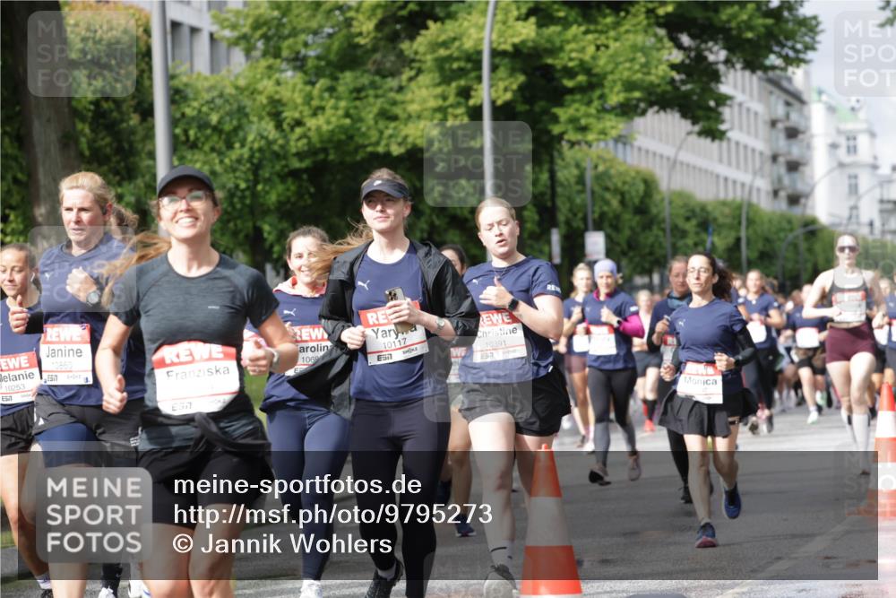 14.06.2026 - REWE Women's Run Jannik Wohlers http://msf.ph/oto/9795273 14.06.2026 09:09:29 Laufen 10253, 657, 10860, 1069, 10117, 7, 7, 10391 meine-sportfotos.de