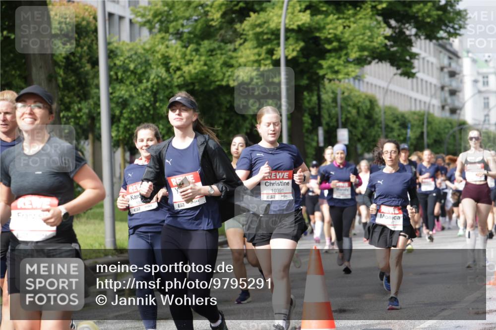 14.06.2026 - REWE Women's Run Jannik Wohlers http://msf.ph/oto/9795291 14.06.2026 09:09:29 Laufen 57, 10391 meine-sportfotos.de