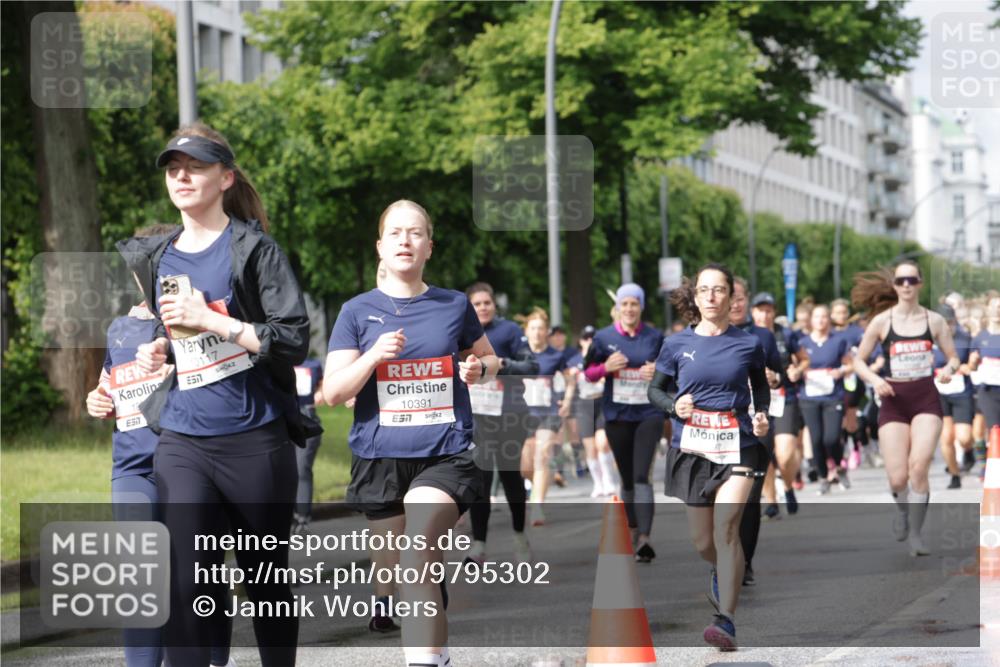 14.06.2026 - REWE Women's Run Jannik Wohlers http://msf.ph/oto/9795302 14.06.2026 09:09:30 Laufen 10117, 10391 meine-sportfotos.de