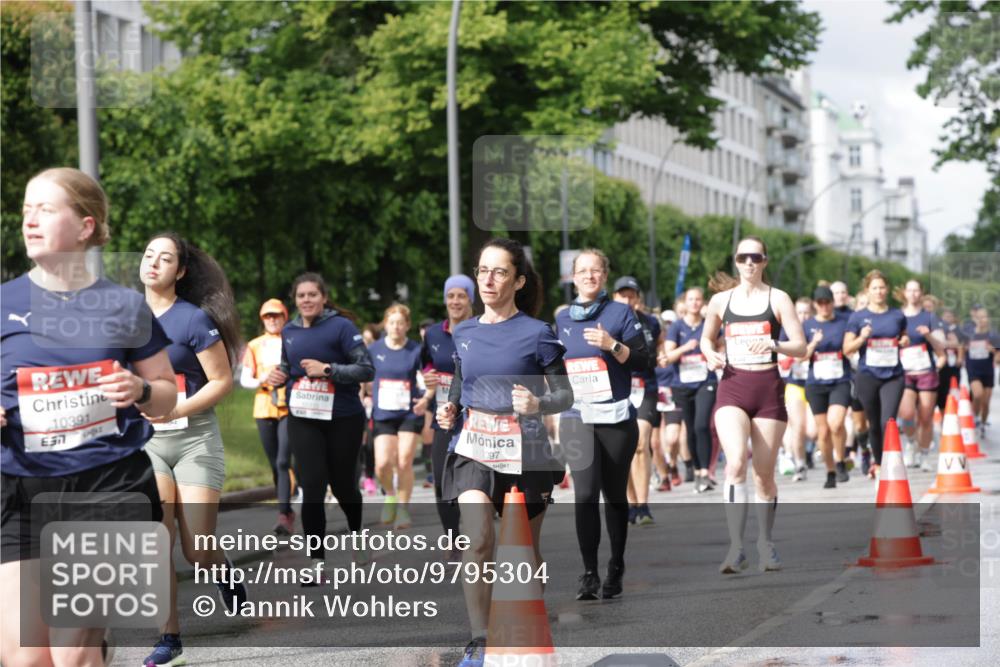 14.06.2026 - REWE Women's Run Jannik Wohlers http://msf.ph/oto/9795304 14.06.2026 09:09:30 Laufen 10391, 0097 meine-sportfotos.de