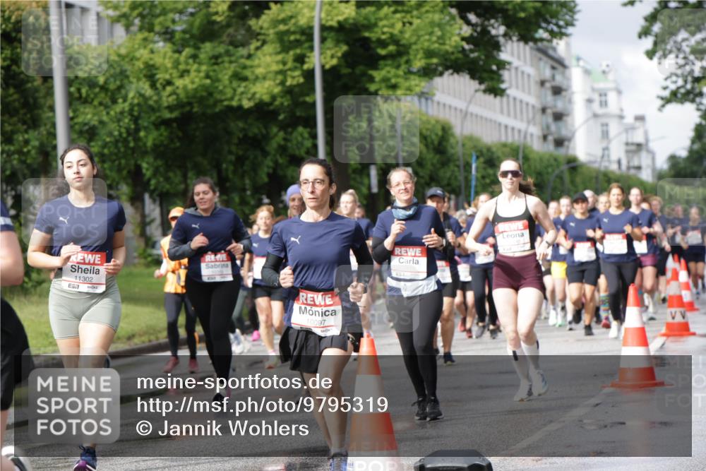 14.06.2026 - REWE Women's Run Jannik Wohlers http://msf.ph/oto/9795319 14.06.2026 09:09:31 Laufen 11302, 77, 10097 meine-sportfotos.de