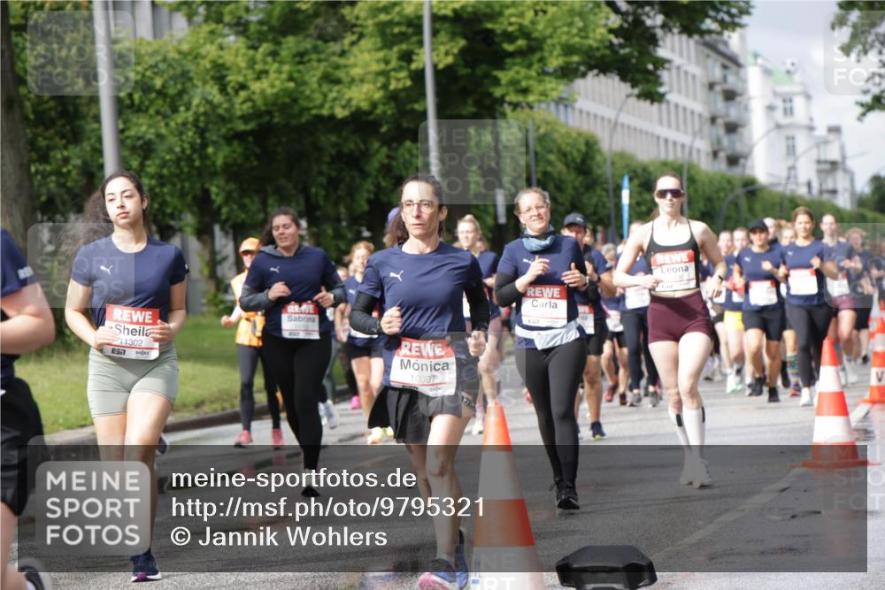 14.06.2026 - REWE Women's Run Jannik Wohlers http://msf.ph/oto/9795321 14.06.2026 09:09:31 Laufen 11302, 7, 10097 meine-sportfotos.de