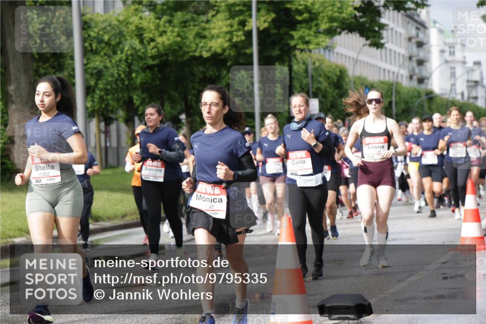 14.06.2026 - REWE Women's Run Jannik Wohlers http://msf.ph/oto/9795335 14.06.2026 09:09:31 Laufen 11302, 657, 10315, 0097 meine-sportfotos.de