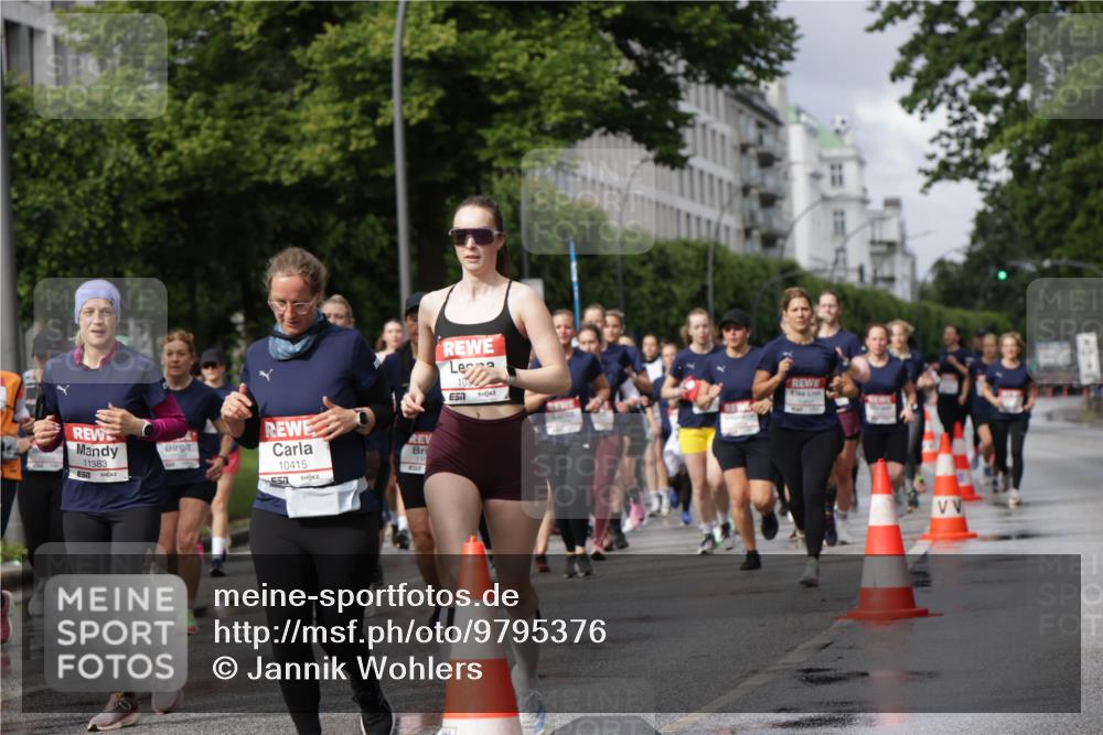 14.06.2026 - REWE Women's Run Jannik Wohlers http://msf.ph/oto/9795376 14.06.2026 09:09:33 Laufen 11383, 10415, 7 meine-sportfotos.de