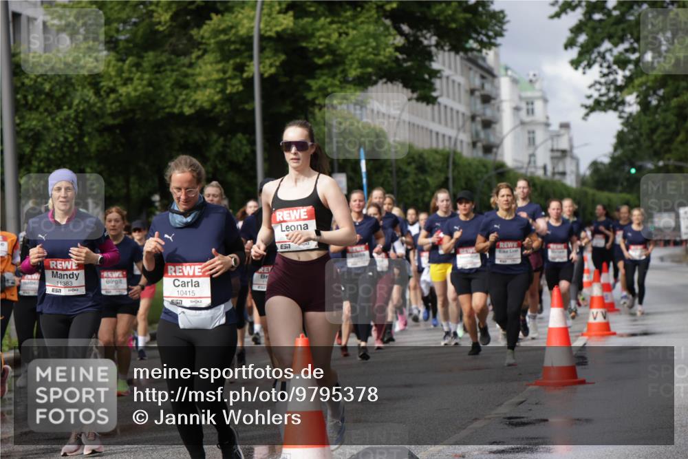 14.06.2026 - REWE Women's Run Jannik Wohlers http://msf.ph/oto/9795378 14.06.2026 09:09:33 Laufen 11383, 7, 55, 10415, 7 meine-sportfotos.de