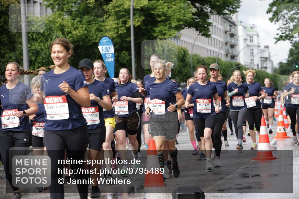 14.06.2026 - REWE Women's Run Jannik Wohlers http://msf.ph/oto/9795489 14.06.2026 09:09:38 Laufen 11436, 7, 10177, 10451, 6577, 0554, 7, 6, 00, 10065, 10291, 11304 meine-sportfotos.de
