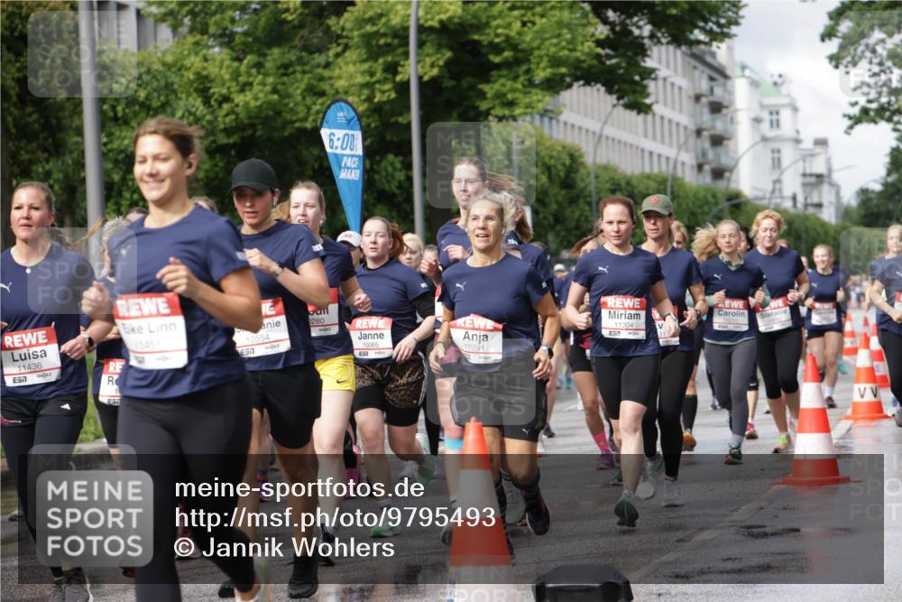 14.06.2026 - REWE Women's Run Jannik Wohlers http://msf.ph/oto/9795493 14.06.2026 09:09:38 Laufen 11436, 57, 10451, 280, 10554, 6, 00, 10065, 10291, 11304, 57 meine-sportfotos.de
