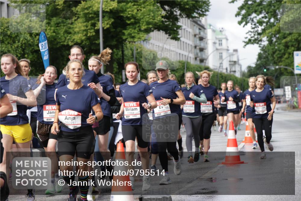 14.06.2026 - REWE Women's Run Jannik Wohlers http://msf.ph/oto/9795514 14.06.2026 09:09:39 Laufen 8, 00, 1006, 7, 10291, 11304, 57, 11131, 10210 meine-sportfotos.de