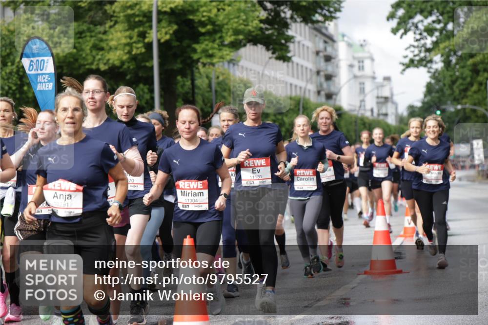 14.06.2026 - REWE Women's Run Jannik Wohlers http://msf.ph/oto/9795527 14.06.2026 09:09:39 Laufen 6, 00, 57, 0010291, 70, 11304, 7, 11131, 7, 10210 meine-sportfotos.de