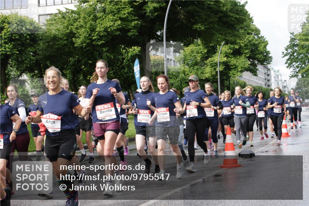 14.06.2026 - REWE Women's Run Jannik Wohlers http://msf.ph/oto/9795547 14.06.2026 09:09:41 Laufen 10291, 10279, 57, 11304, 11131, 10070 meine-sportfotos.de