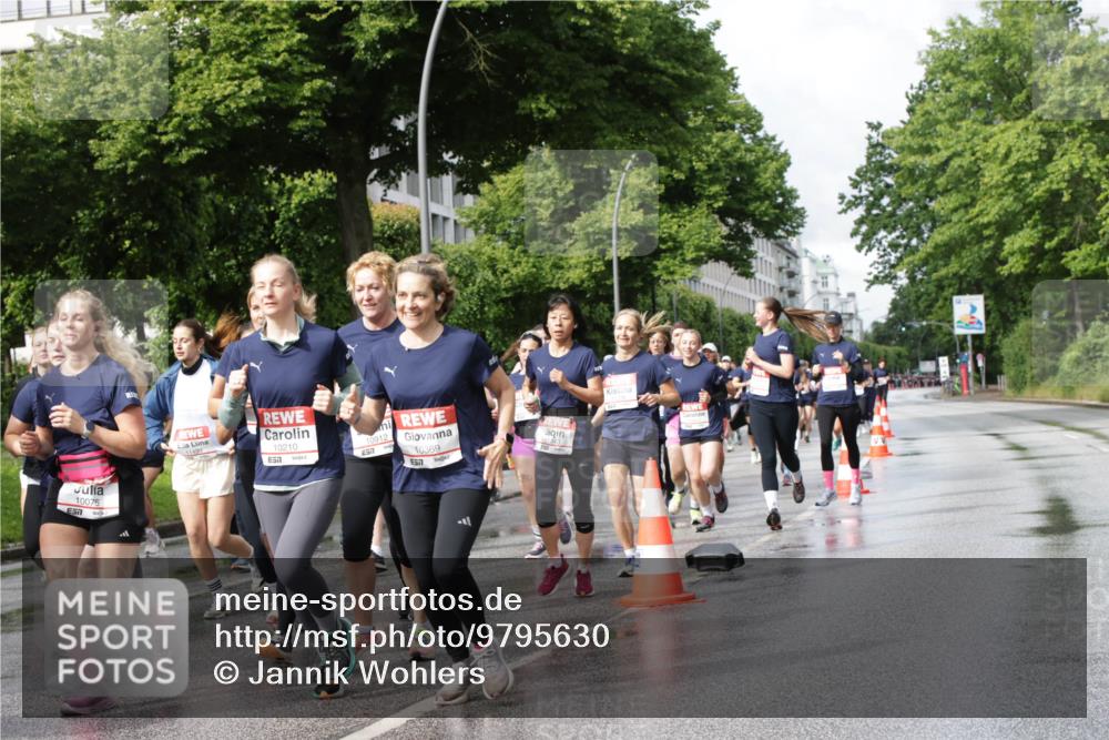 14.06.2026 - REWE Women's Run Jannik Wohlers http://msf.ph/oto/9795630 14.06.2026 09:09:44 Laufen 10075, 10210, 10912, 657, 10369, 11343 meine-sportfotos.de