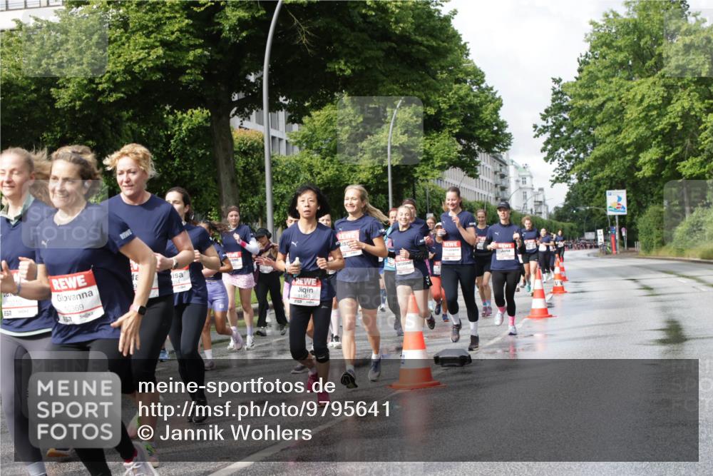 14.06.2026 - REWE Women's Run Jannik Wohlers http://msf.ph/oto/9795641 14.06.2026 09:09:44 Laufen 10210, 10369, 11343 meine-sportfotos.de