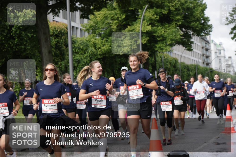 14.06.2026 - REWE Women's Run Jannik Wohlers http://msf.ph/oto/9795735 14.06.2026 09:09:51 Laufen 344, 11155, 7, 10976, 11179, 517, 10940 meine-sportfotos.de
