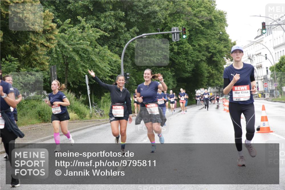 14.06.2026 - REWE Women's Run Jannik Wohlers http://msf.ph/oto/9795811 14.06.2026 09:57:20 Laufen 11513, 7, 10165, 7 meine-sportfotos.de