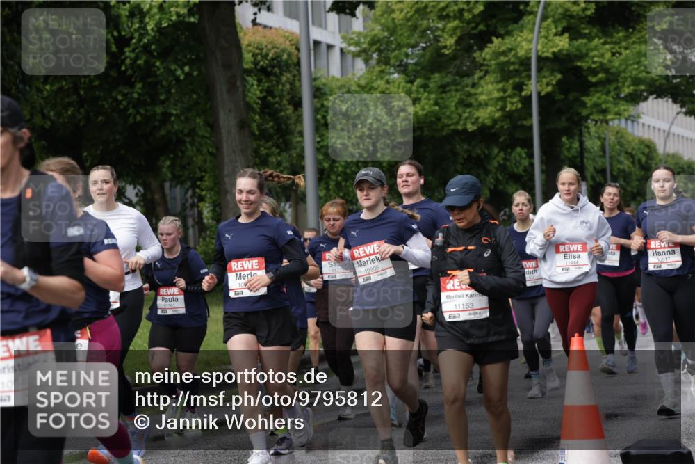 14.06.2026 - REWE Women's Run Jannik Wohlers http://msf.ph/oto/9795812 14.06.2026 09:09:54 Laufen 10940, 10761, 1122, 10995, 651, 10, 11444, 11153, 7, 10517, 51 meine-sportfotos.de